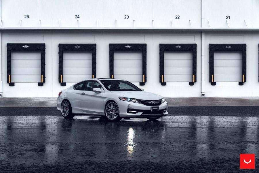  Honda Accord Coupe on Vossen Wheels (CT) 2019 года  (фото 1 из 14)